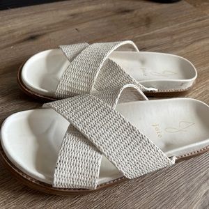 Joie white sandals